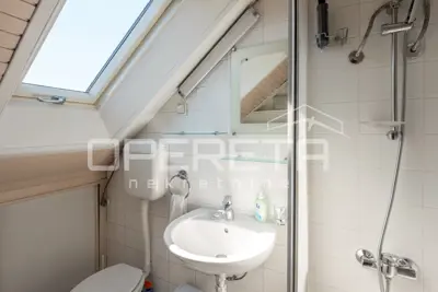 Stan 145 m², Centar, dvoetažni u održavanoj zgradi - 7