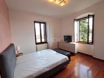 Stan 95 m², Marjan, Split - pogled na grad, rivu i more - 10