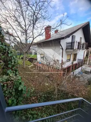 Kuća 225 m², Mlinovi - obiteljska vila u mirnoj ulici - 4