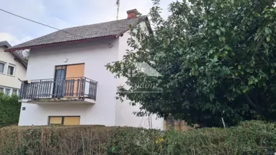Kuća 225 m², Mlinovi - obiteljska vila u mirnoj ulici - 3