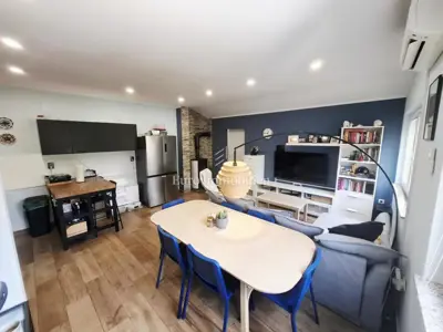 Viškovo, moderan 3s+db, okućnica 156 m²