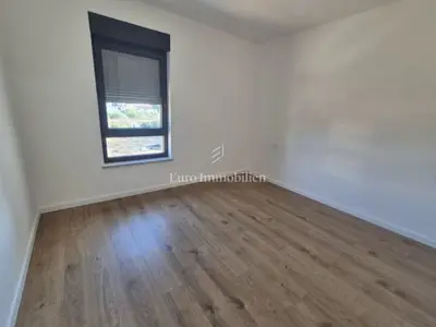 Apartment, Tribunj, 3 rooms, covered terrace and 2 parking spaces - 6