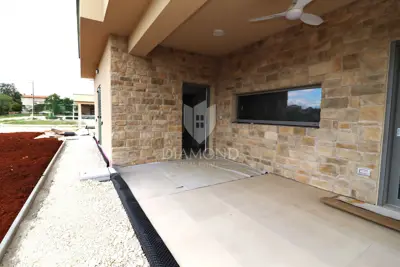 Poreč -okolica, semi-detached single-storey house with garden - 3