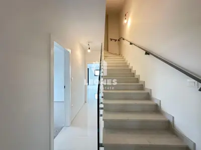 Stan 120 m², Poreč - otvoren pogled na more - 9