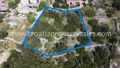 Baugrundstück 766 m², Vinišće - Meerblick