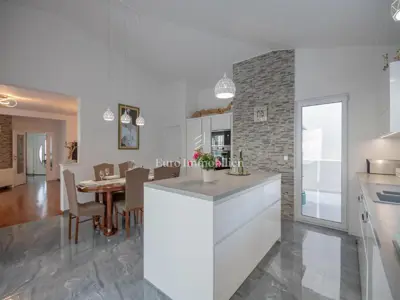 Villa 420 m², Makarska - pool and panoramic sea view - 10