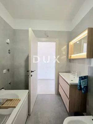 Haus 195 m², Šišan - 2 Wohneinheiten und Nebengebäude - 20