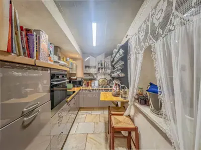 Kuća 142 m², Buje okolica - panoramski pogled na more - 7