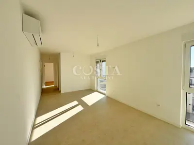 Stan 43,97 m², Višnjik Zadar - novogradnja s liftom