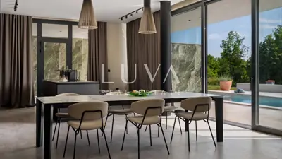 Vila 350 m², Šterna kod Grožnjana - bazen i 3 spavaće sobe - 6
