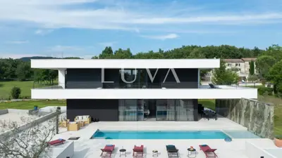 Vila 350 m², Šterna kod Grožnjana - bazen i 3 spavaće sobe - 19