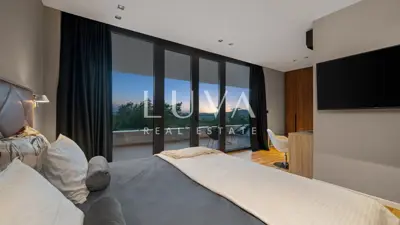 Vila 350 m², Šterna kod Grožnjana - bazen i 3 spavaće sobe - 10