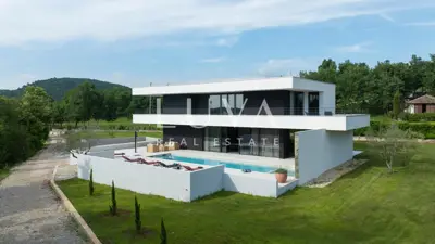Vila 350 m², Šterna kod Grožnjana - bazen i 3 spavaće sobe - 20