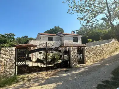 Haus zum Kauf in Uvala Soline, 220 m² - 7