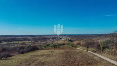 Land 3,104 m², Buje - open sea view - 9
