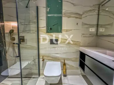Opatija, Centar, dvosobni stan, 155 m², terasa, garaža - 9