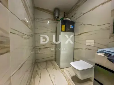 Opatija, Centar, dvosobni stan, 155 m², terasa, garaža - 10