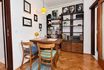 Einzimmerwohnung 28 m², Gajnice - ruhige Lage und Loggia