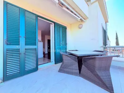 Apartman 60 m², Novalja - terasa s pogledom na more - 16