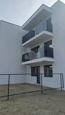 Stan 79 m², Uske njive, Osijek - 3 spavaće sobe - 6
