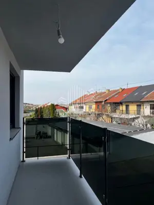 Stan 79 m², Uske njive, Osijek - 3 spavaće sobe - 9