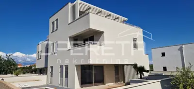 Haus 239 m², Privlaka - Pool und Privatsphäre - 14