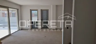 Haus 239 m², Privlaka - Pool und Privatsphäre - 3