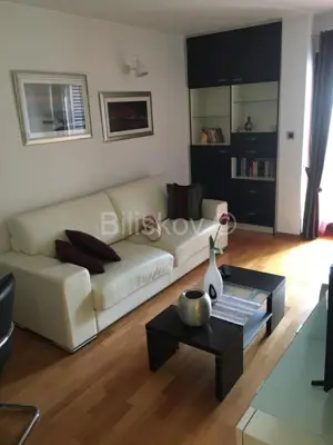 Križine Split dugoročan najam