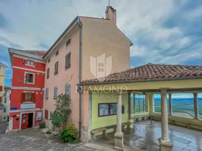 House 250 m², Motovun - center and open view