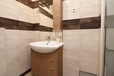 Stan 40 m², Jurdani - mirna lokacija i dobra povezanost - 9