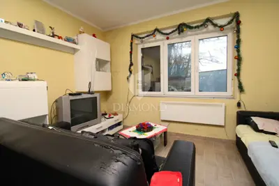Apartment 40 m², Jurdani - quiet location and good connectivity