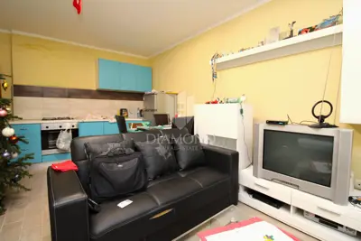 Apartment 40 m², Jurdani - quiet location and good connectivity - 3