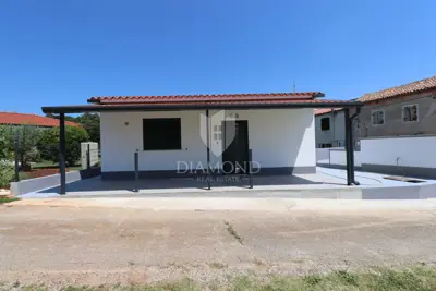 House 36 m², Labin - quiet surroundings and yard 1,080 m² - 2