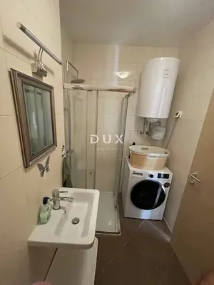 Apartment 83 m², Umag - 100 m from the sea, private parking space - 8