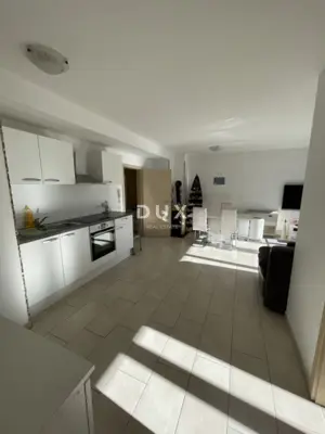 Apartment 83 m², Umag - 100 m from the sea, private parking space
