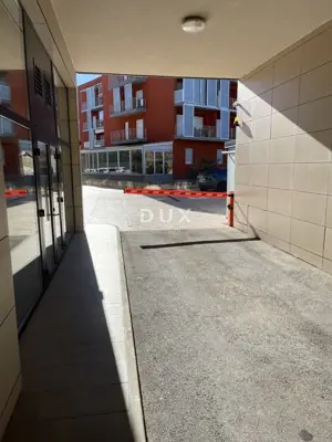 Apartment 83 m², Umag - 100 m from the sea, private parking space - 13