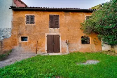 House for sale in Buje, 255 m² - 4