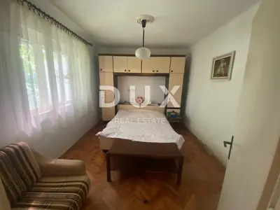 Haus 183 m², Skrad - zur Renovierung und Gartenfläche - 5