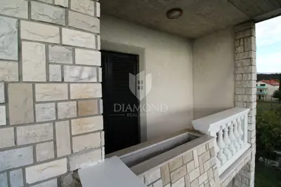 Rijeka - 3 rooms + living room with two balconies - 5