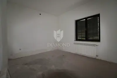Rijeka - 3 rooms + living room with two balconies - 3