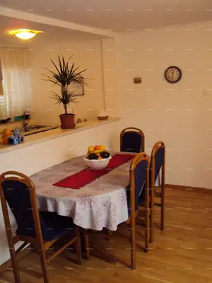 Apartment 75 m², Brtonigla - center and 2 bedrooms
