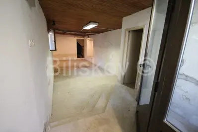 SPLIT, Manus business space in the basement 60 m² - 5