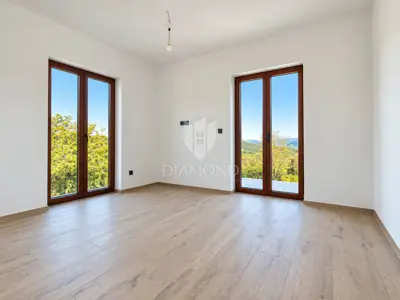 House for sale in Labin, 150 m² - 18