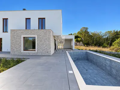House for sale in Labin, 150 m² - 8