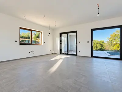 House for sale in Labin, 150 m² - 16