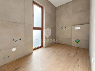 House for sale in Labin, 150 m² - 21