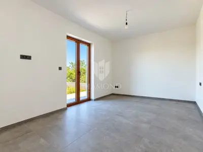 House for sale in Labin, 150 m² - 17