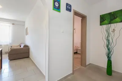 House 175 m², Buzet - view of the city and greenery - 7