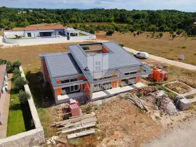Villa 210 m², Svetvinčenat - Pool und Sommerküche - 2