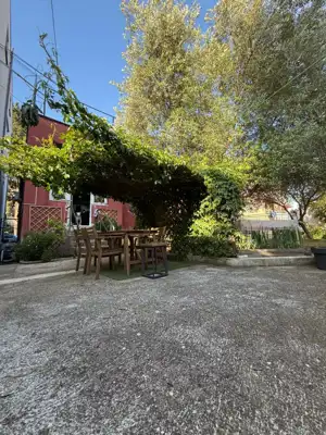 House 120 m², Pula Center - quiet street near the center - 3
